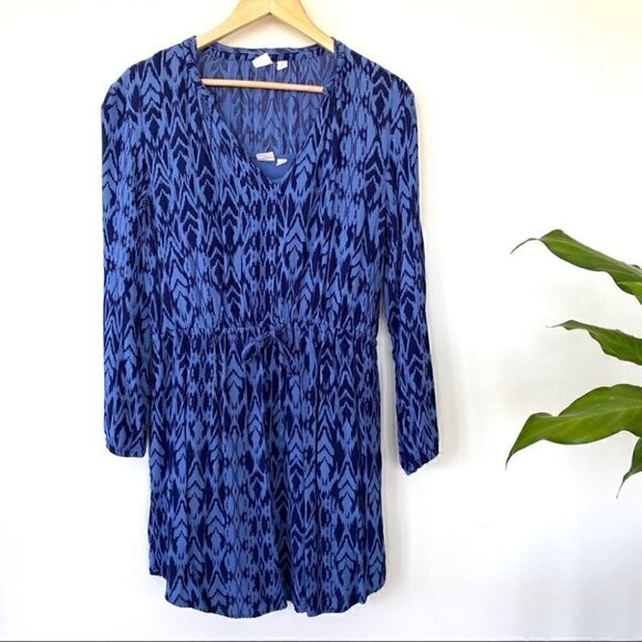 The  GAP mini dress with v-neck and long sleeves, drawstring waist - Picture 3 of 9